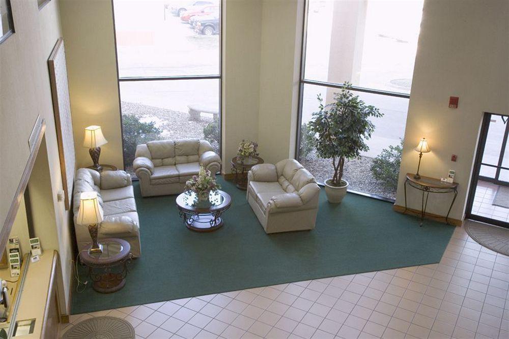 Candlewood Suites - Wichita East By Ihg Exterior foto