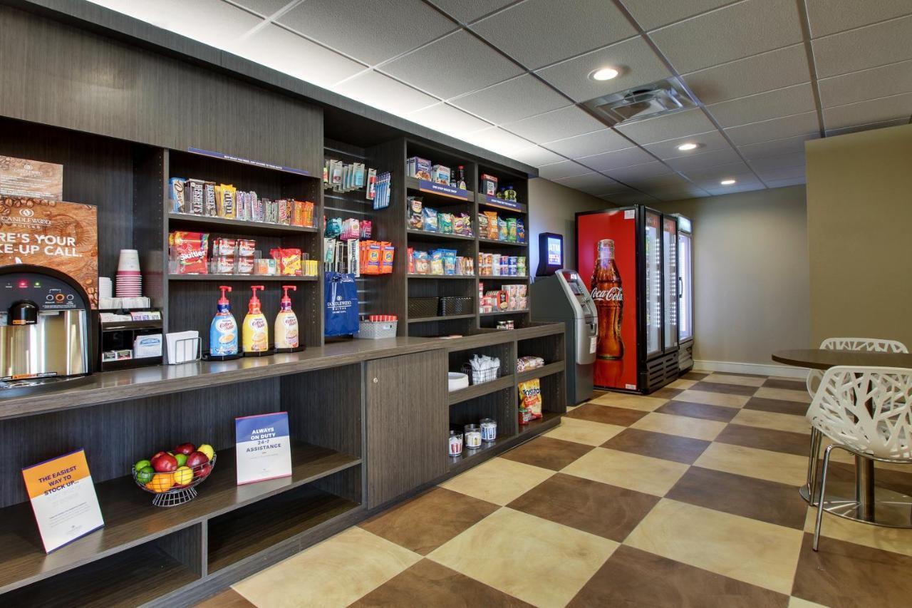 Candlewood Suites - Wichita East By Ihg Exterior foto