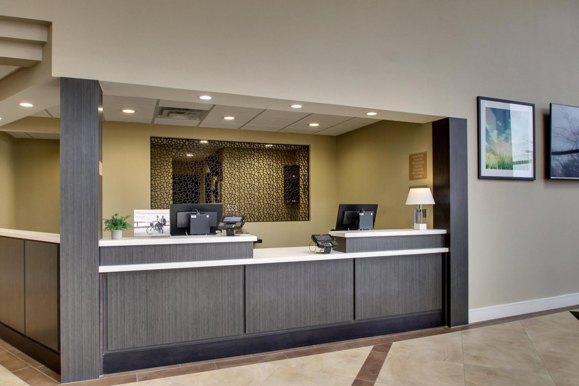 Candlewood Suites - Wichita East By Ihg Exterior foto