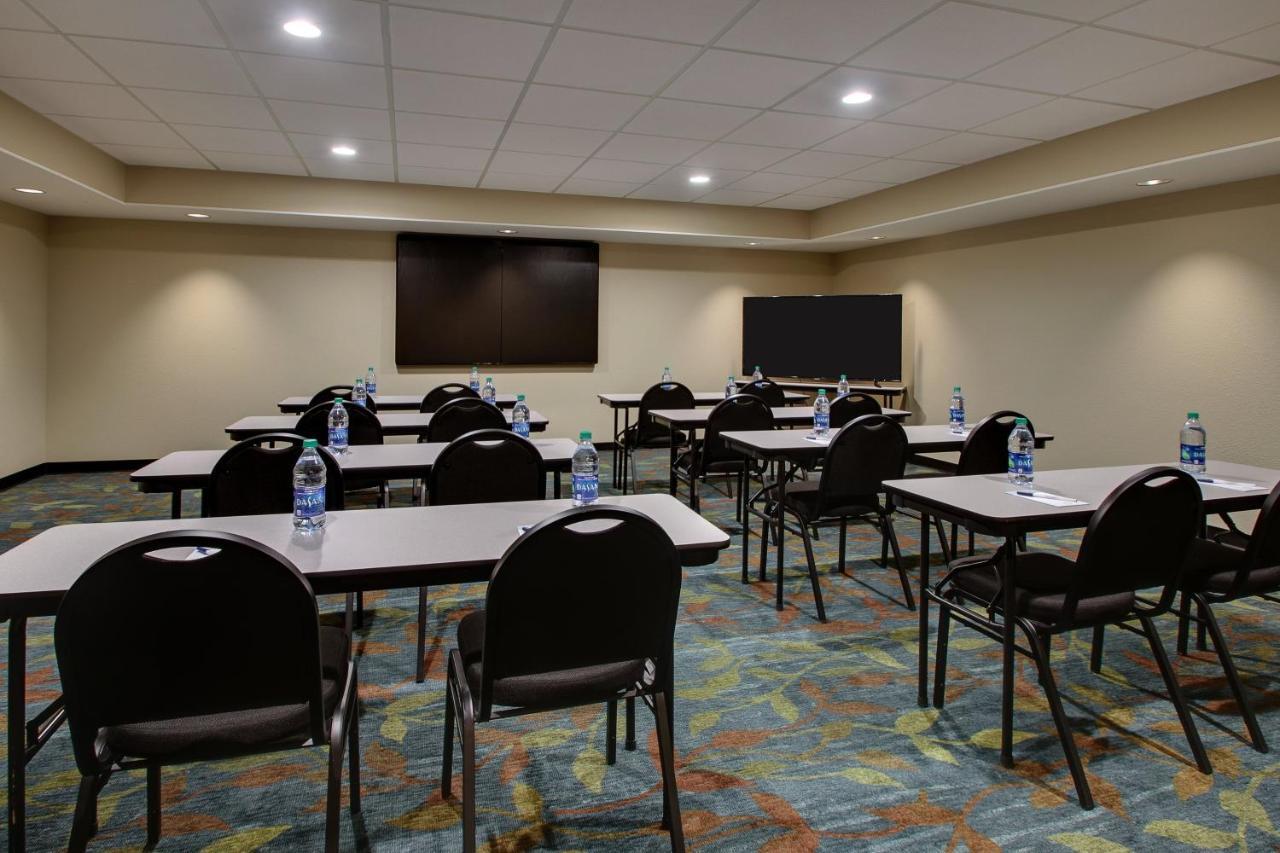 Candlewood Suites - Wichita East By Ihg Exterior foto