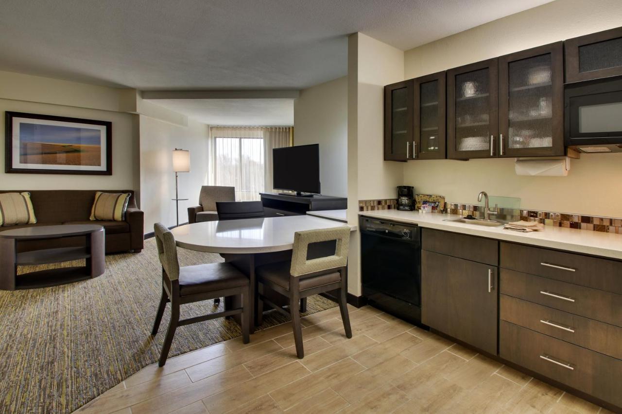 Candlewood Suites - Wichita East By Ihg Exterior foto